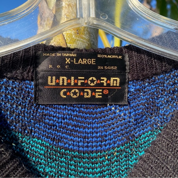 Vintage Sweater XL Uniform Code - Picture 2 of 3